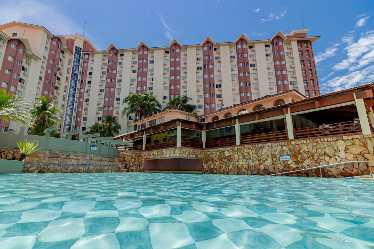 Hotsprings Oficial B3 4*
